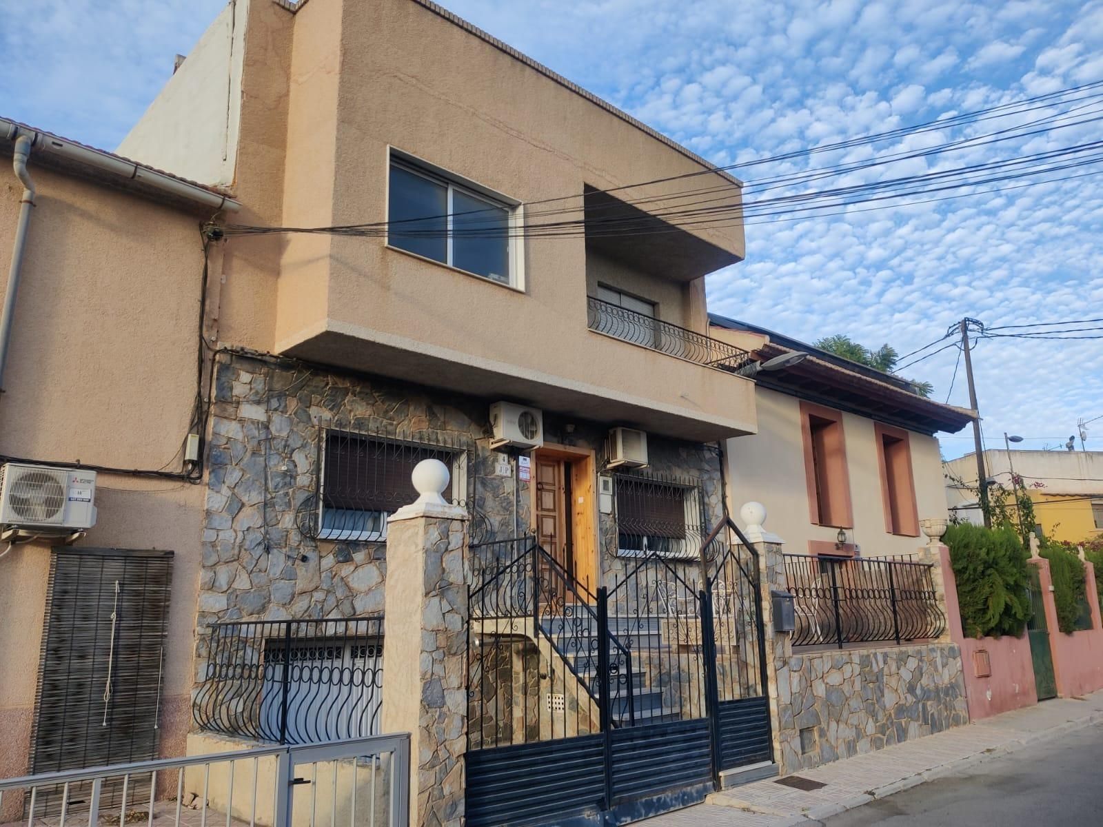 Vista exterior de Casa o chalet en venta en Molina de Segura con Calefacción, Jardín privado y Terraza