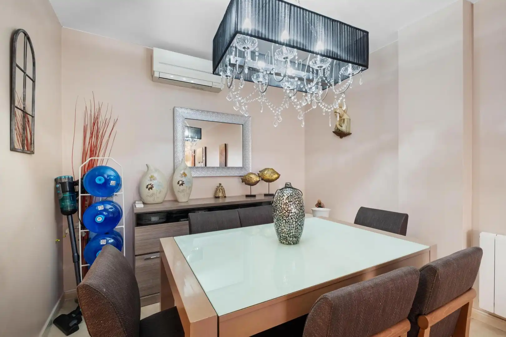 Dining room of Apartments for sale in Girona