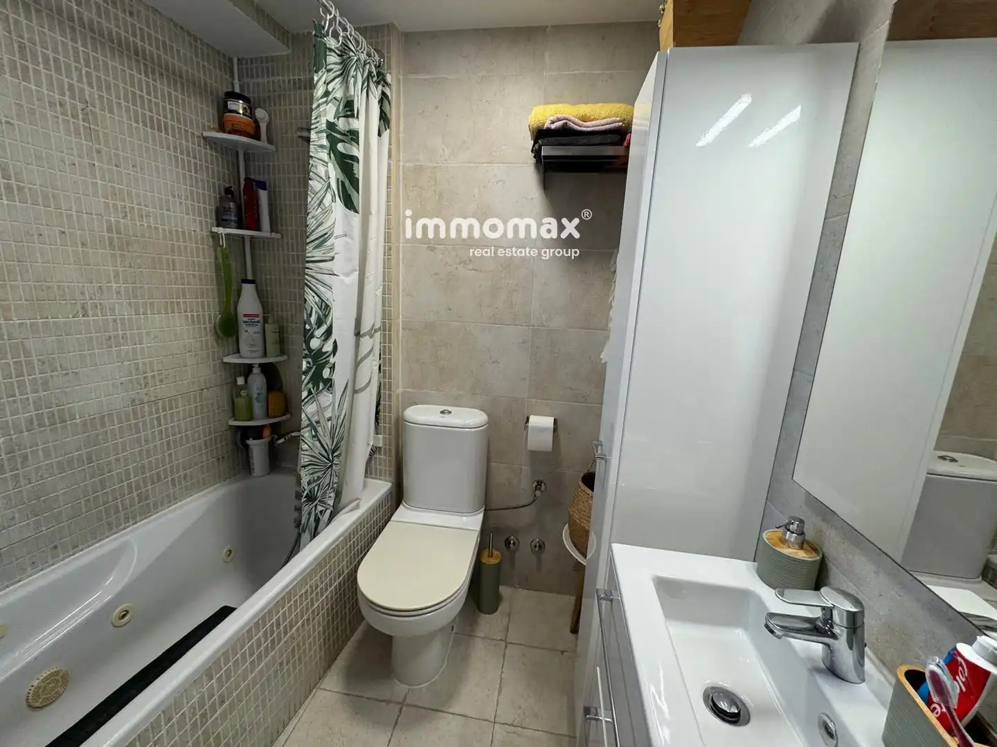 Bathroom of Duplexes for sale in Sant Boi de Llobregat  with Air Conditioner and Terrace