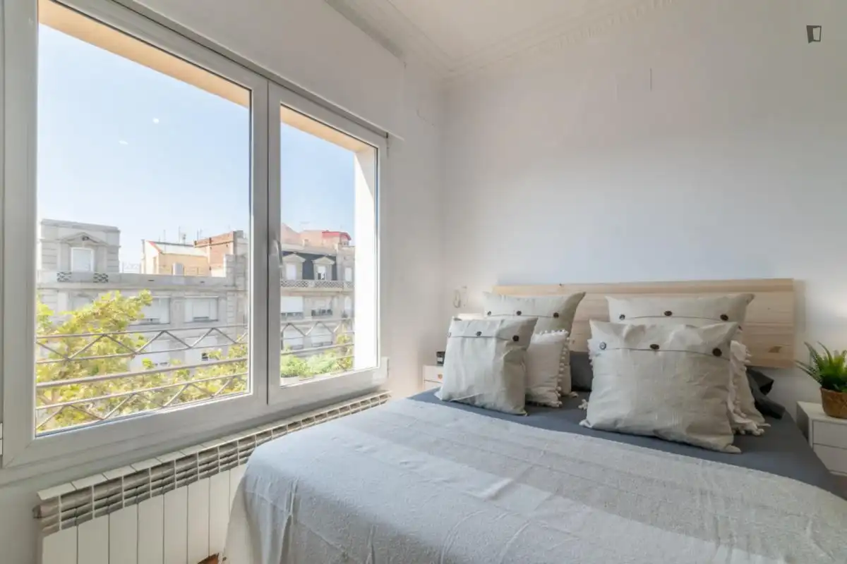 Habitació a Les Tres Torres