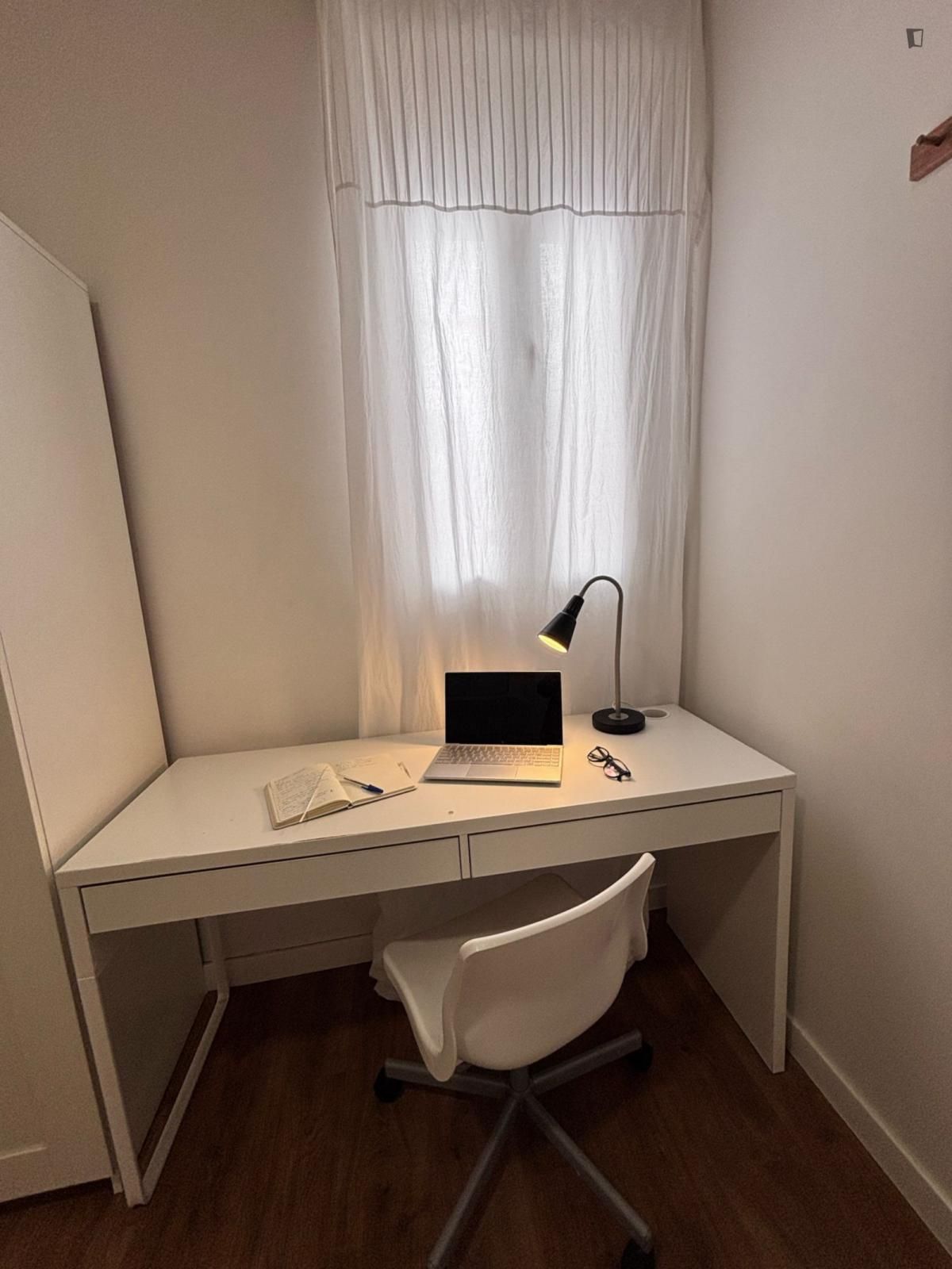 Bedroom of Apartment to rent in  Sevilla Capital  with Air Conditioner, Furnished and Washing machine