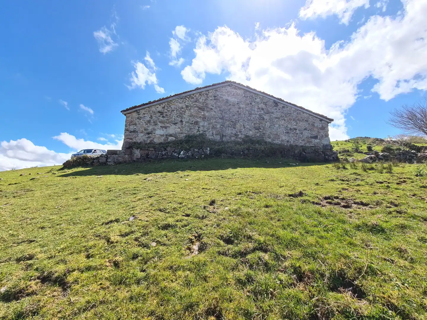 Vista exterior de Casa o xalet en venda en Rionansa amb Jardí privat