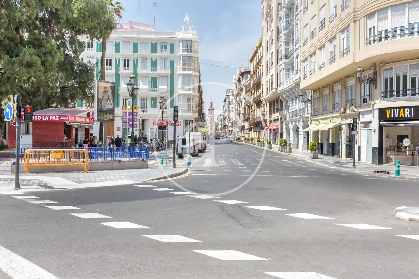 Exterior view of Flat for sale in Valencia  with Air Conditioner, Heating and Furnished
