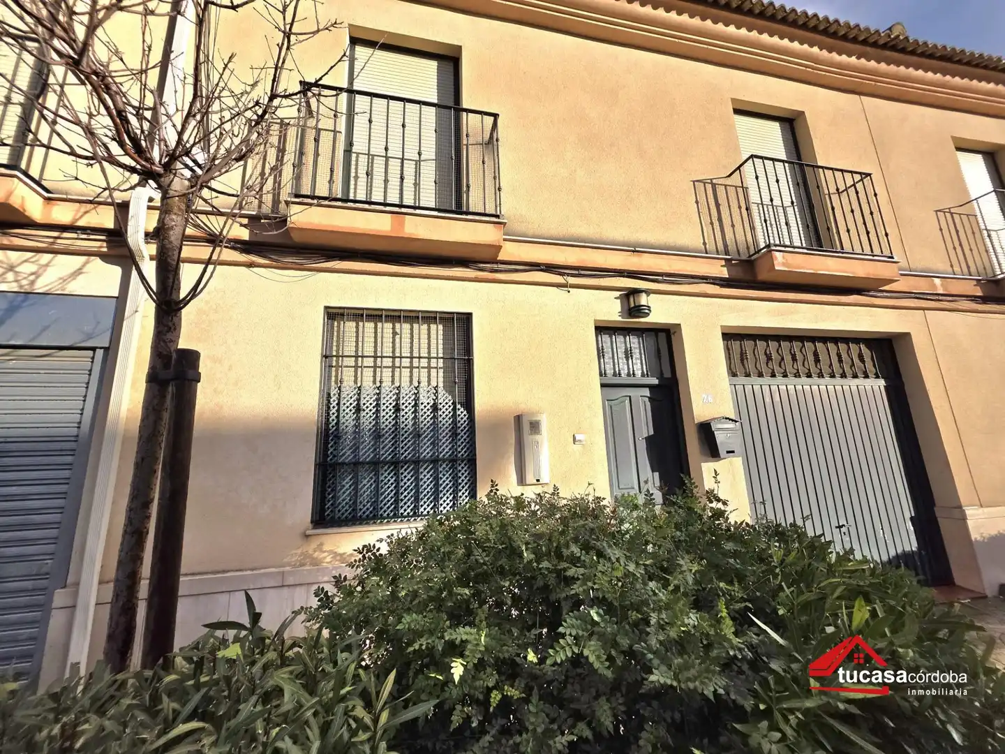 Außenansicht von Einfamilien-Reihenhaus zum Verkauf in Guadalcázar mit Klimaanlage und Terrasse