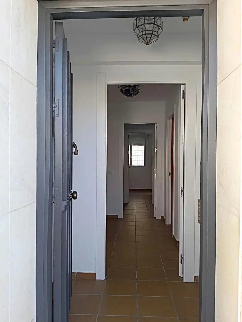 Wohnung zur Miete in Málaga mit Klimaanlage, Privatgarten und Terrasse