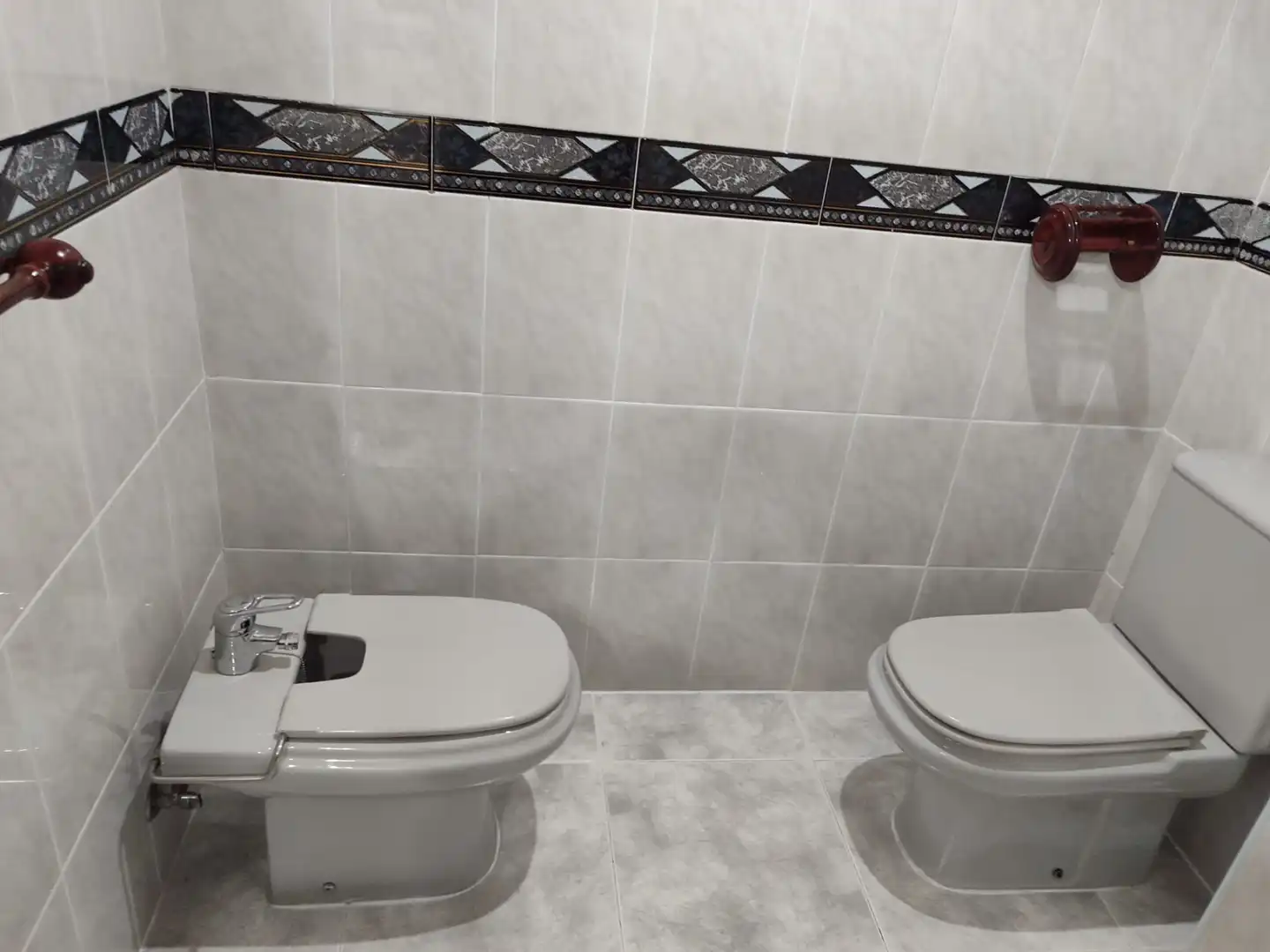 Bathroom of Flat for rent to own in Córdoba  with Air Conditioner, Heating and Terrace