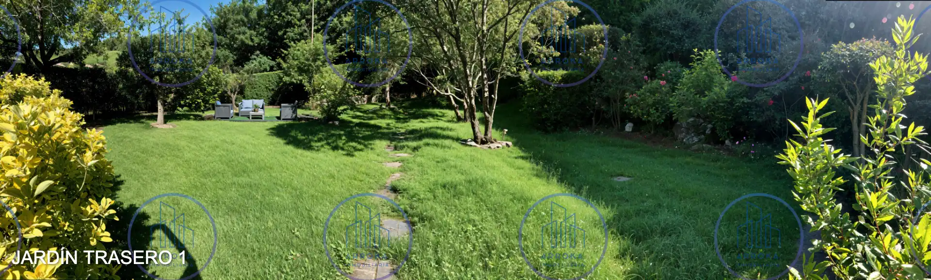 Einfamilien-Reihenhaus zum Verkauf in Andoain mit Heizung, Privatgarten und Parkett