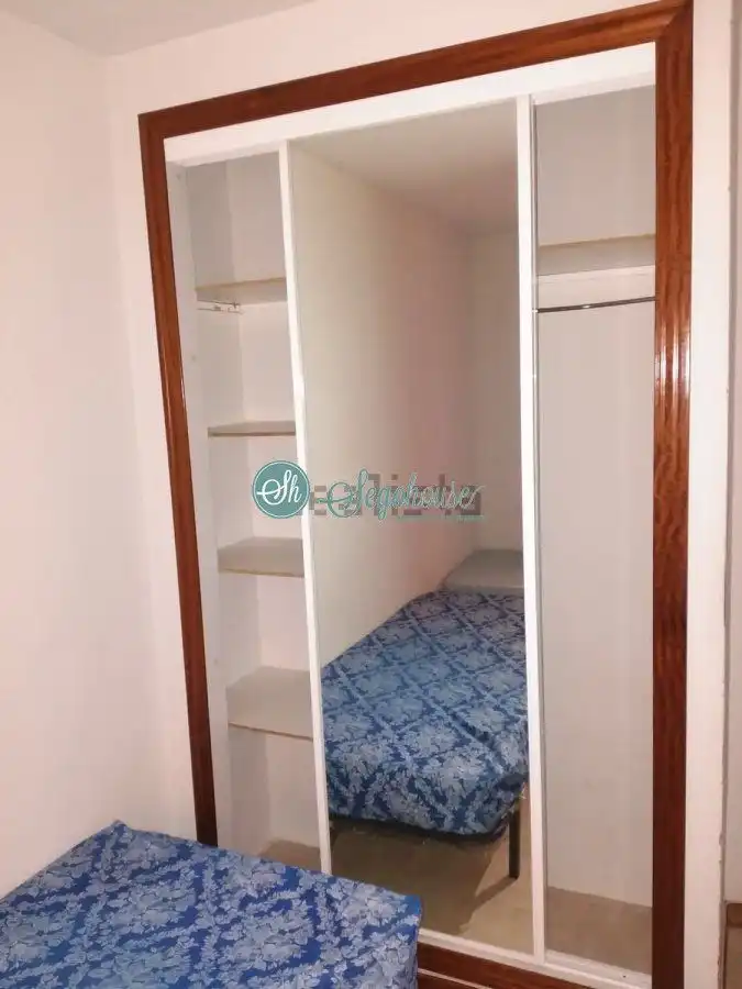 Bedroom of Flat for sale in Segovia  with Heating and Storage room