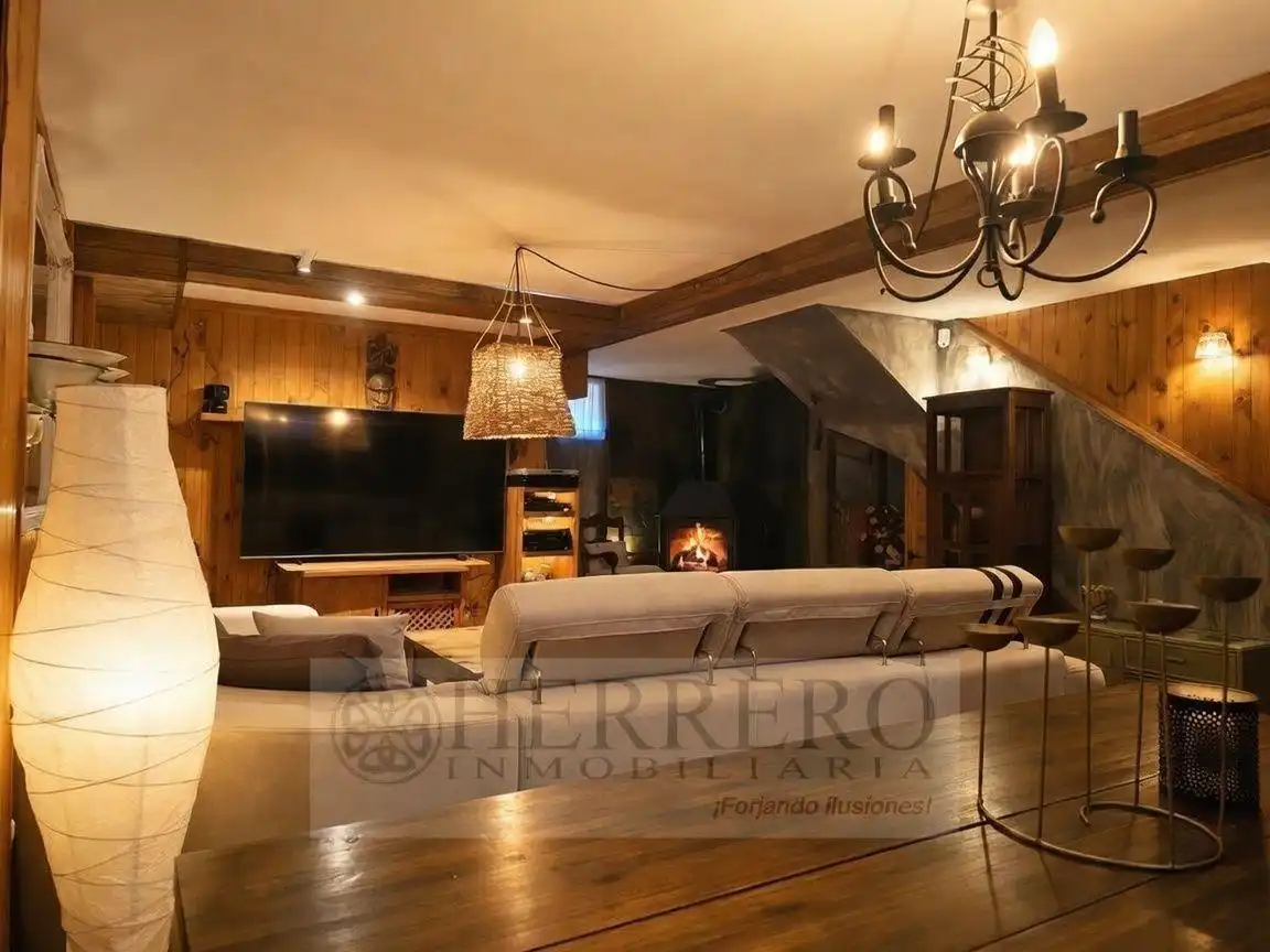 Sala de estar de Casa adosada en venta en Gandia con Aire acondicionado, Calefacción y Jardín privado