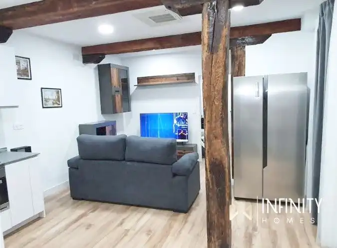 Sala de estar de Piso de alquiler en Bilbao  con Calefacción y Balcón