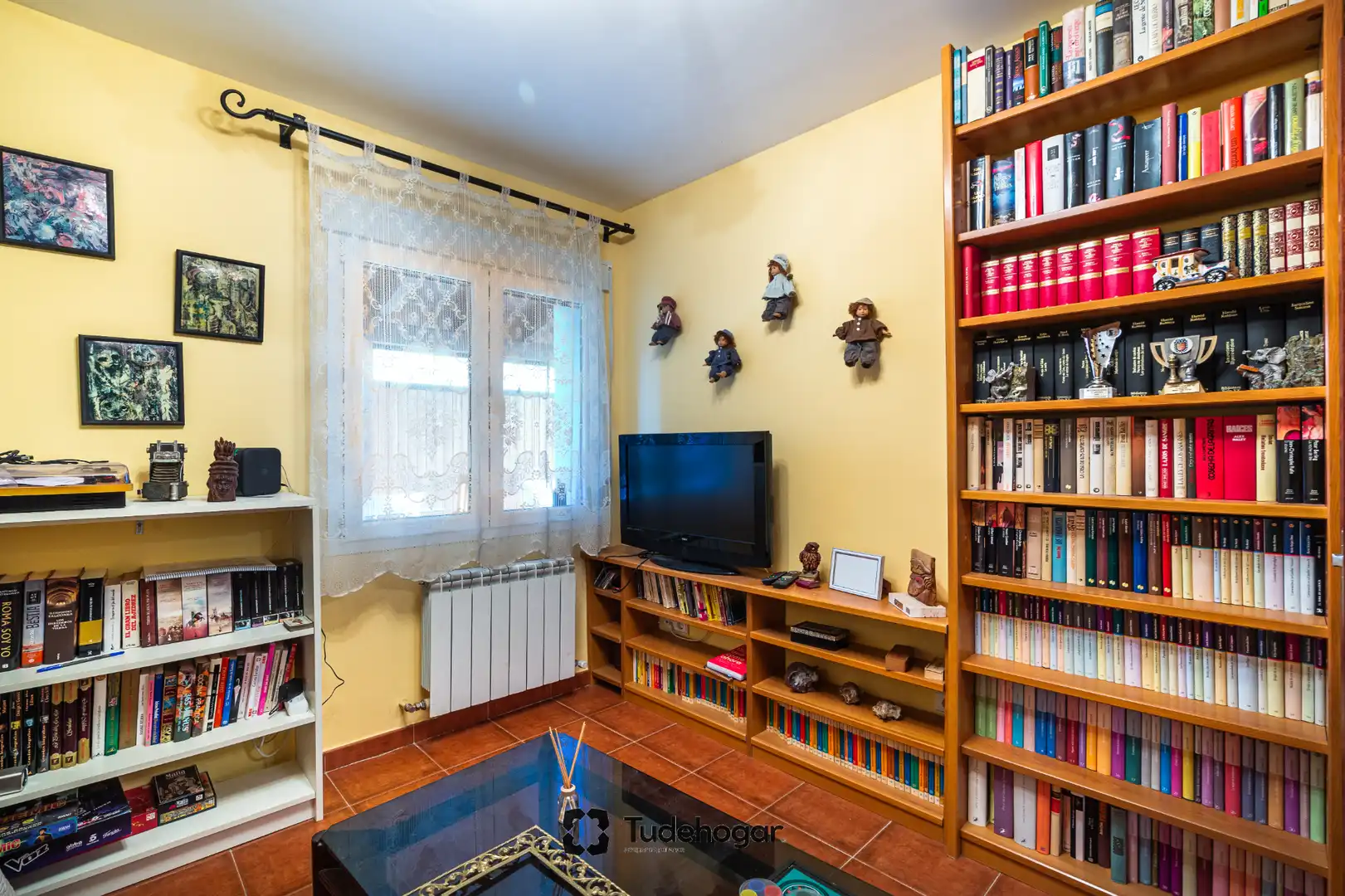 Sala de estar de Casa o chalet en venta en Tudela de Duero con Calefacción, Jardín privado y Amueblado