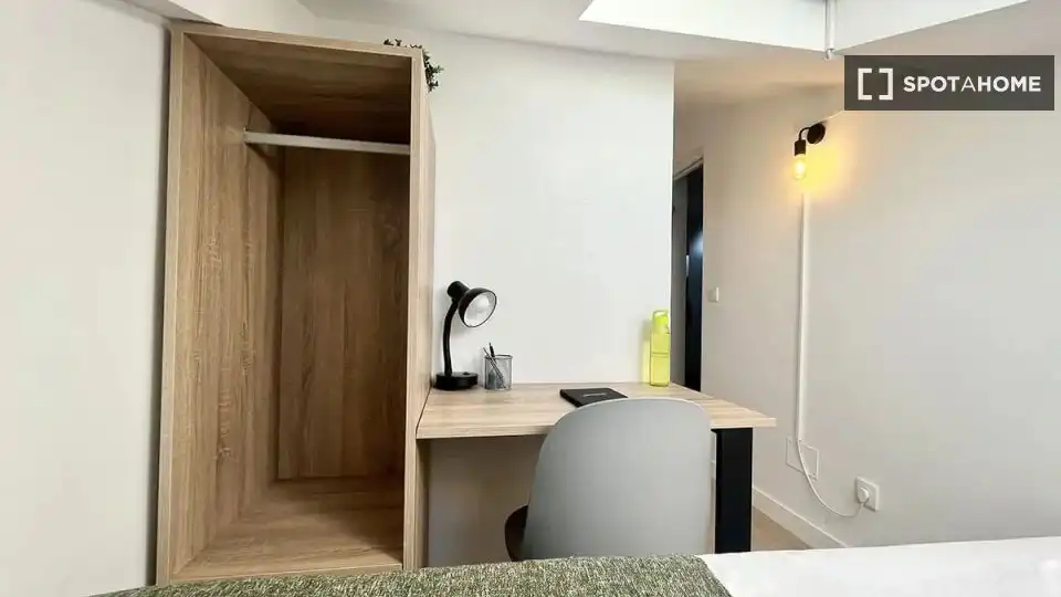 Room in Madrid, Madrid