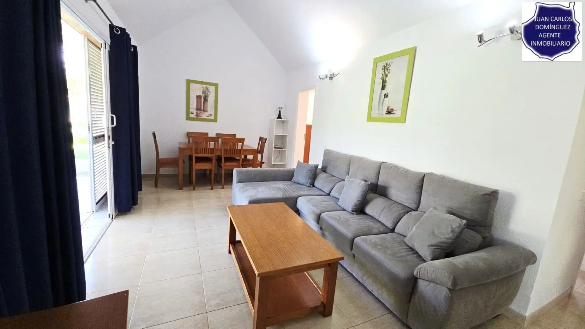 Sala d'estar de Casa o xalet de lloguer en San Bartolomé de Tirajana amb Aire condicionat, Jardí privat i Terrassa