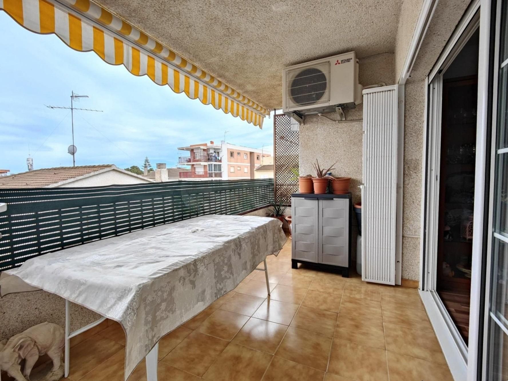 Terrasse von Wohnung zum Verkauf in Cunit mit Klimaanlage und Terrasse