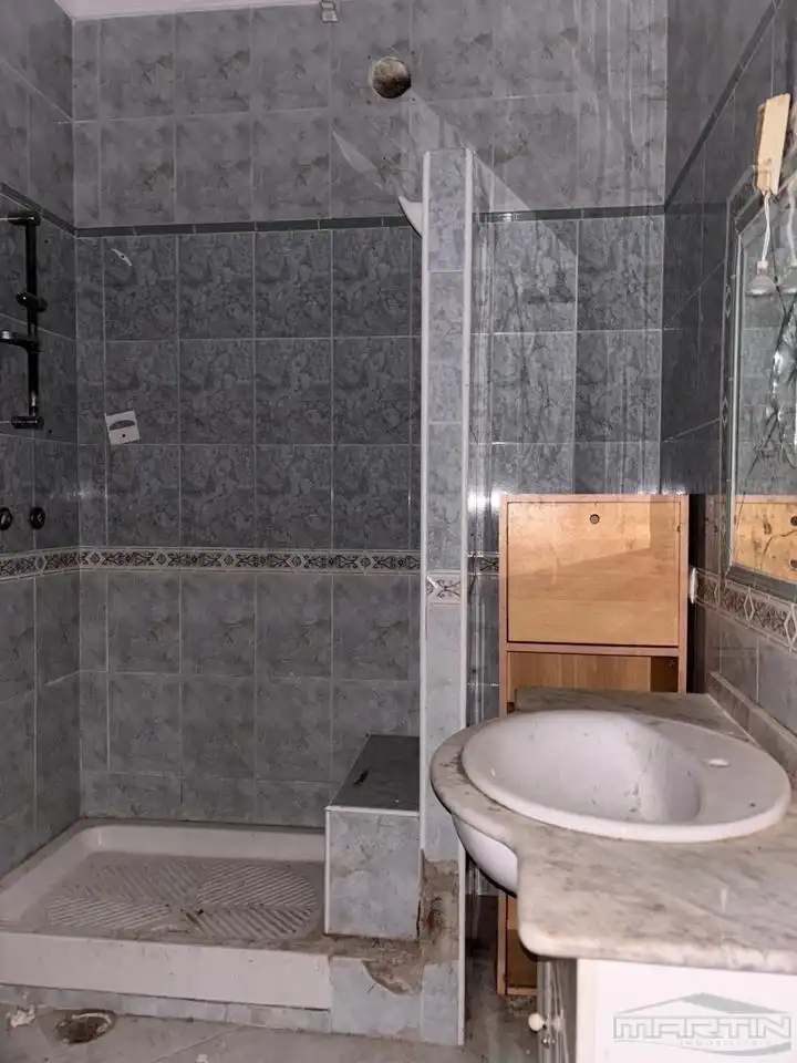 Bany de Casa o xalet en venda en Aguilar de la Frontera amb Terrassa i Traster