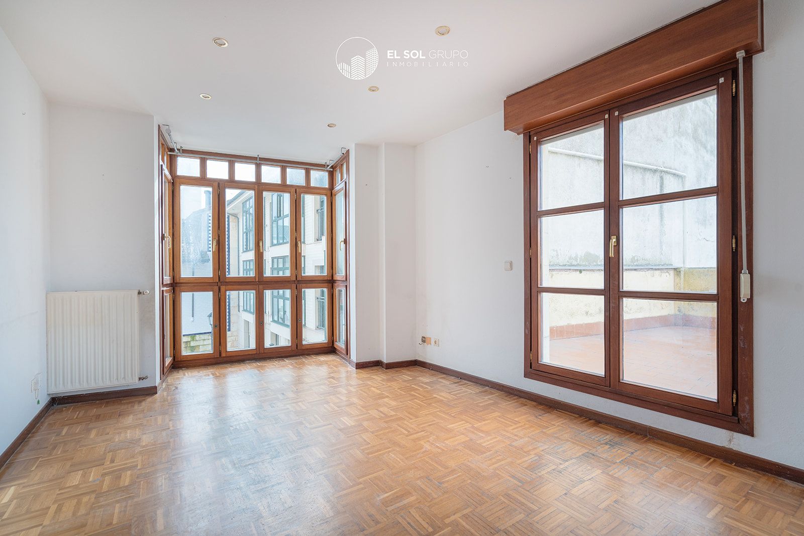 Flat for sale in Gijón   with Heating, Parquet flooring and Terrace