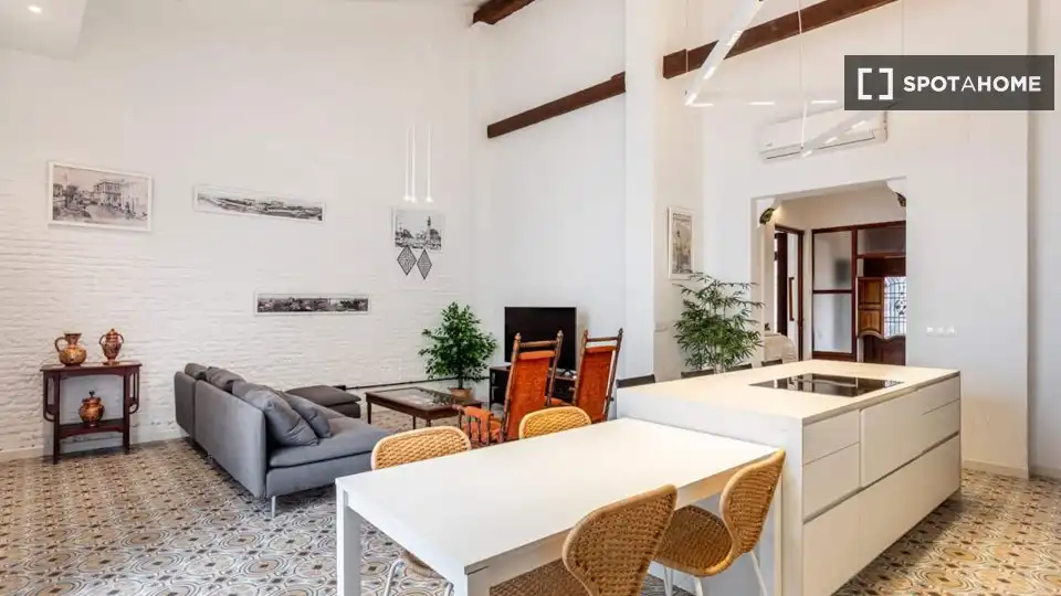 Sala de estar de Piso de alquiler en Valencia con Aire acondicionado, Calefacción y Amueblado