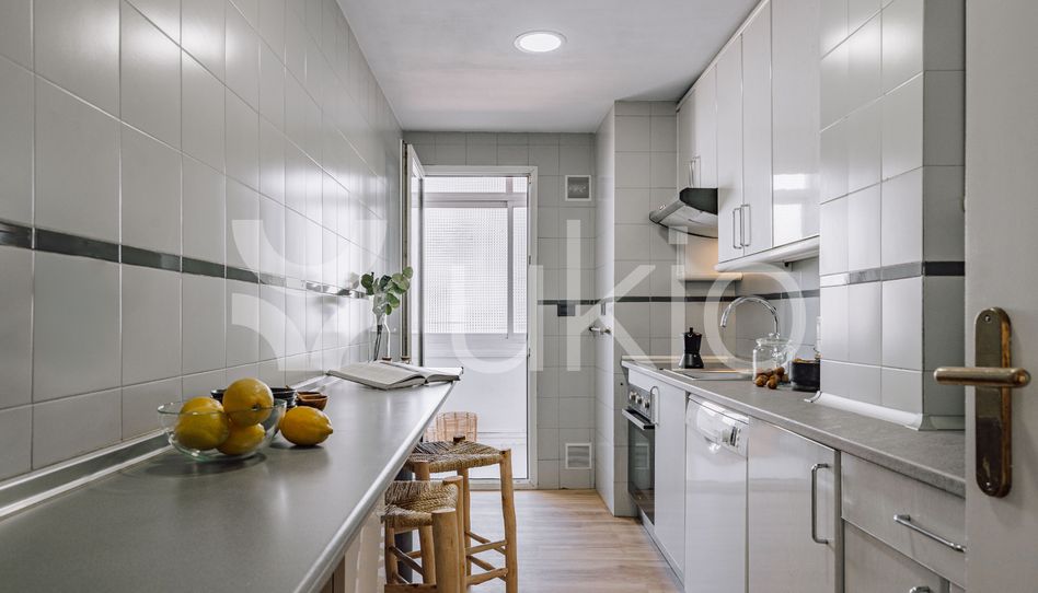 Apartamento de alquiler en Calle de Lucio del Valle, Vallehermoso - Imagen 3