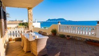 Terrassa de Casa o xalet en venda en Algeciras amb Jardí privat i Piscina