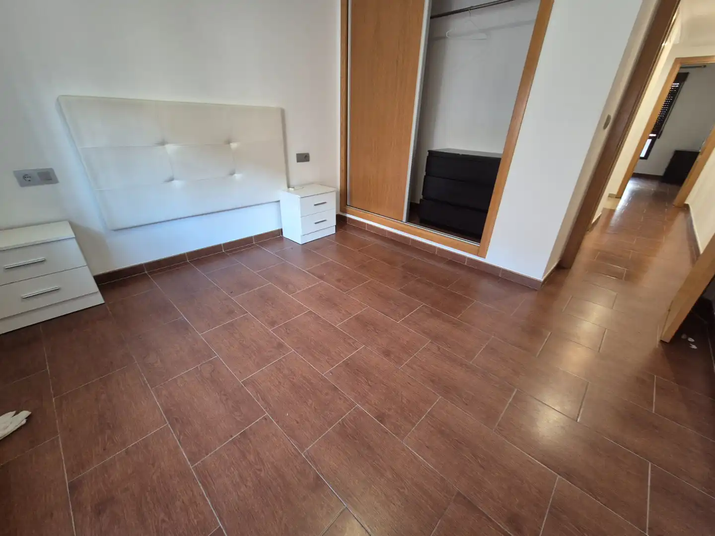 Einfamilien-Reihenhaus zur Miete in San Isidro mit Klimaanlage, Terrasse und Ofen