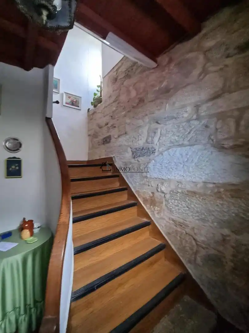 Casa o xalet en venda en Poio amb Jardí privat, Traster i Balcó