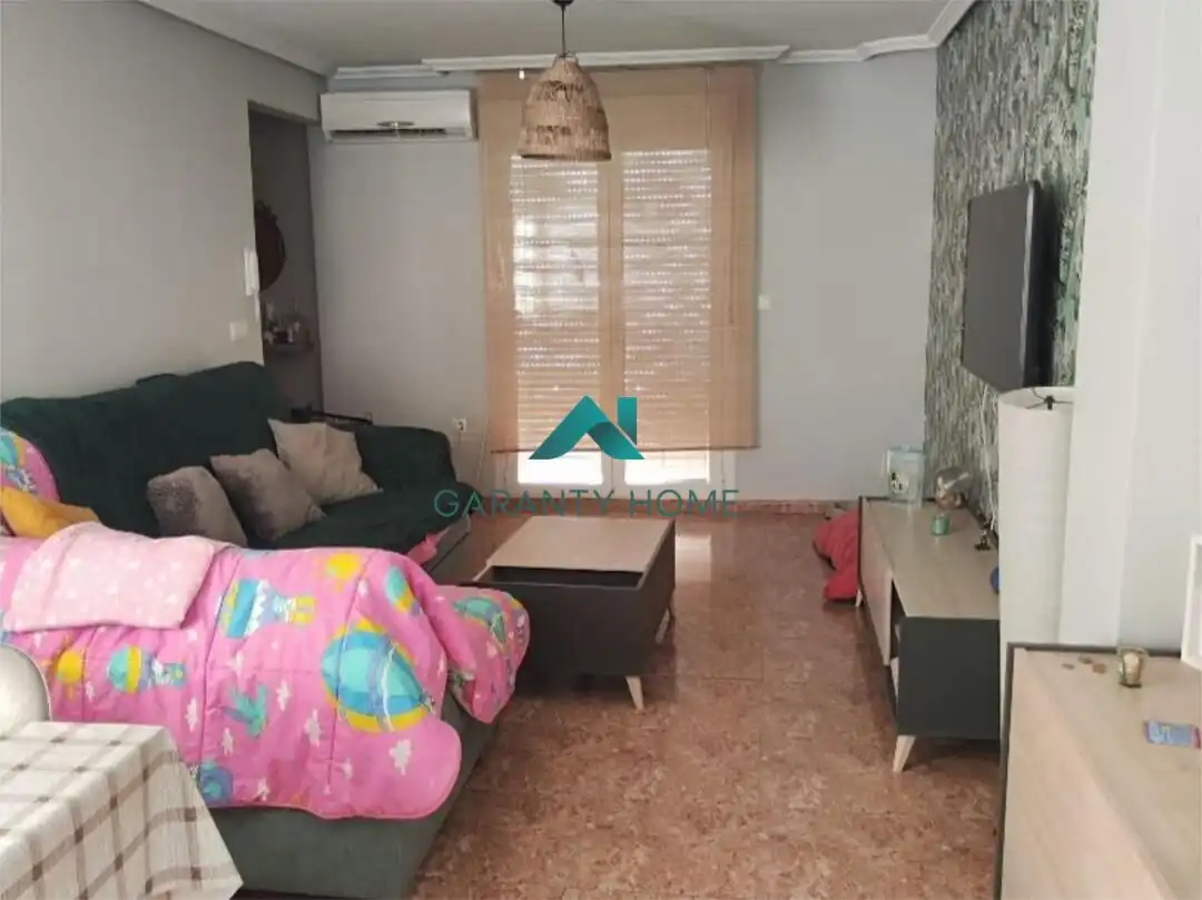 Piso con terraza en venta en Martos, imagen 4