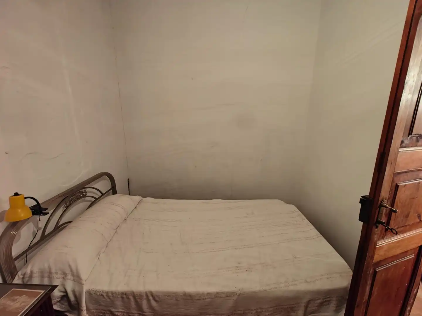 Habitación de Edificio en venta en Dos Aguas