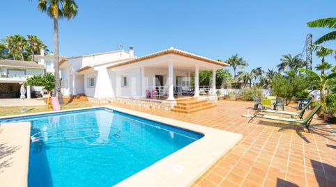 Foto 2 de Casa o chalet en venta en Calle Albelage, El Montgó, Dénia