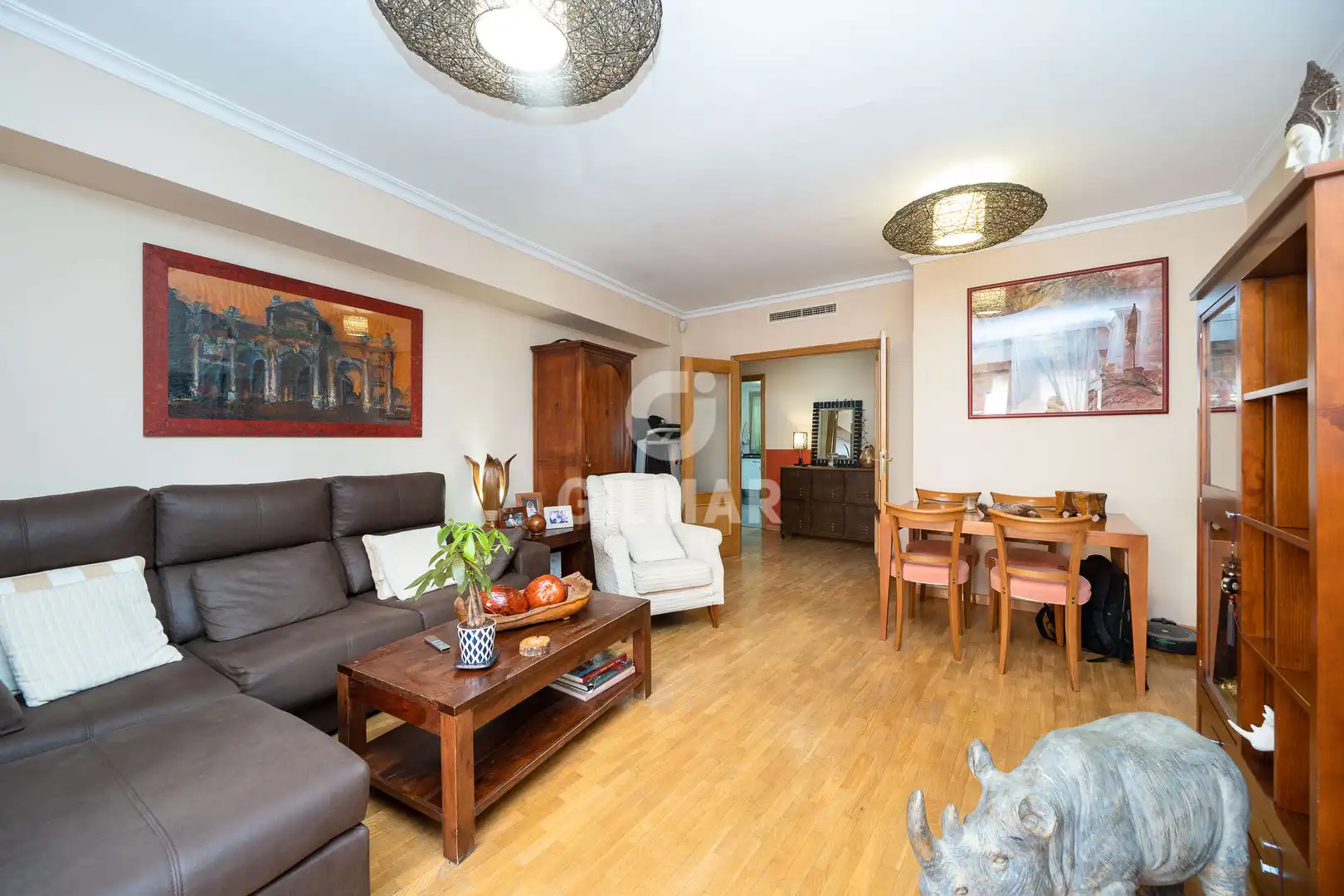 Sala de estar de Planta baja en venta en Madrid con Calefacción, Jardín privado y Piscina
