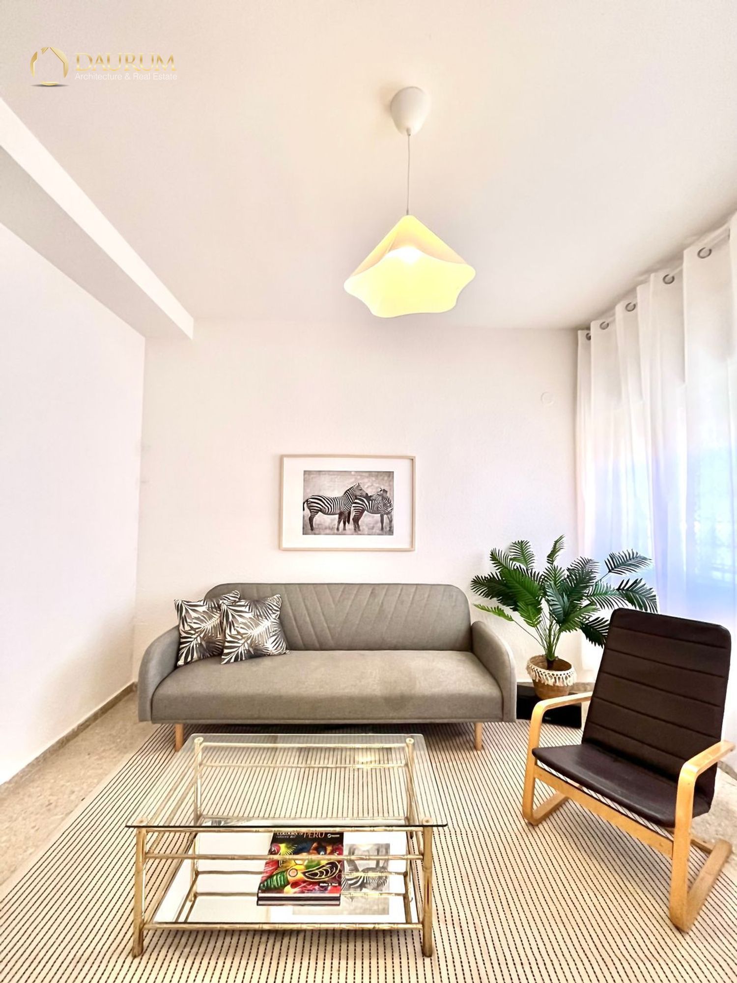 Sala d'estar de Pis en venda en Paterna amb Terrassa