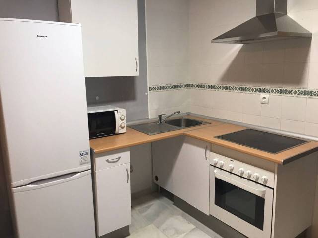 Dúplex en Alquiler en SIDNEY, 63 en Altos de Estepona