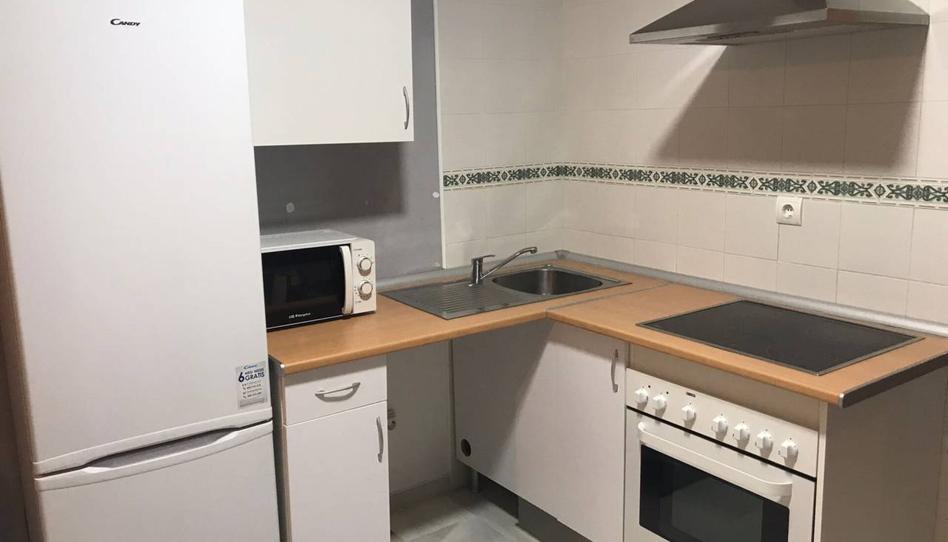 Foto 1 de Dúplex de lloguer a Sidney, 63, Altos de Estepona, Málaga