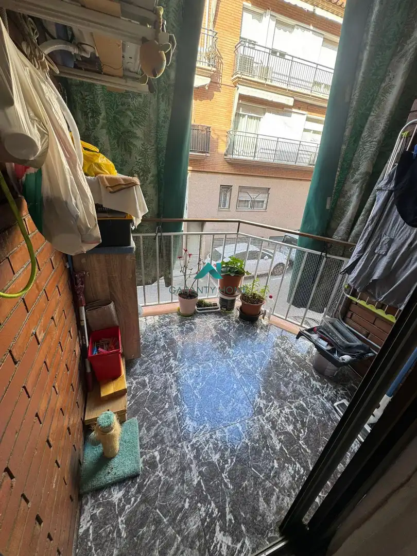 Terraza de Planta baja en venta en Santa Coloma de Gramenet con Aire acondicionado y Balcón