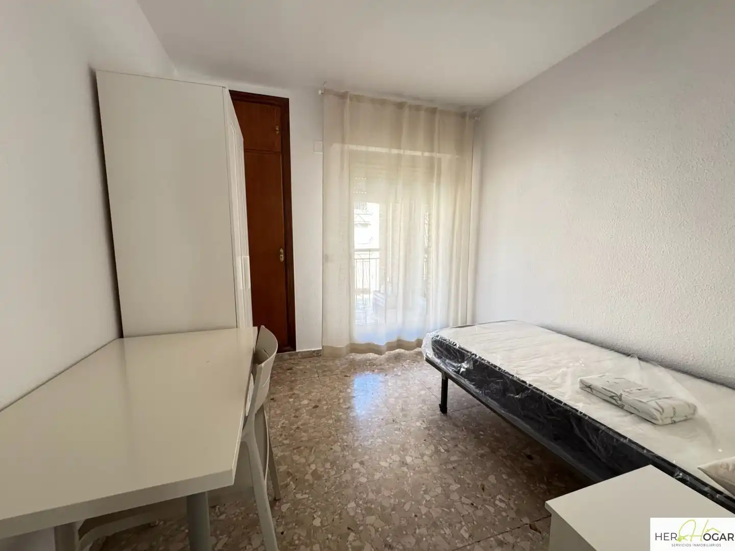 Bedroom of Flat for rent in Toledo  with Air Conditioner, Heating and Parquet flooring