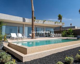 Piscina de Casa o xalet en venda en Guía de Isora amb Aire condicionat, Terrassa i Piscina