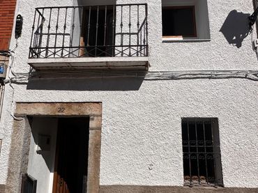 Casa con balcón en venta en Calle LOPE DE VEGA 22