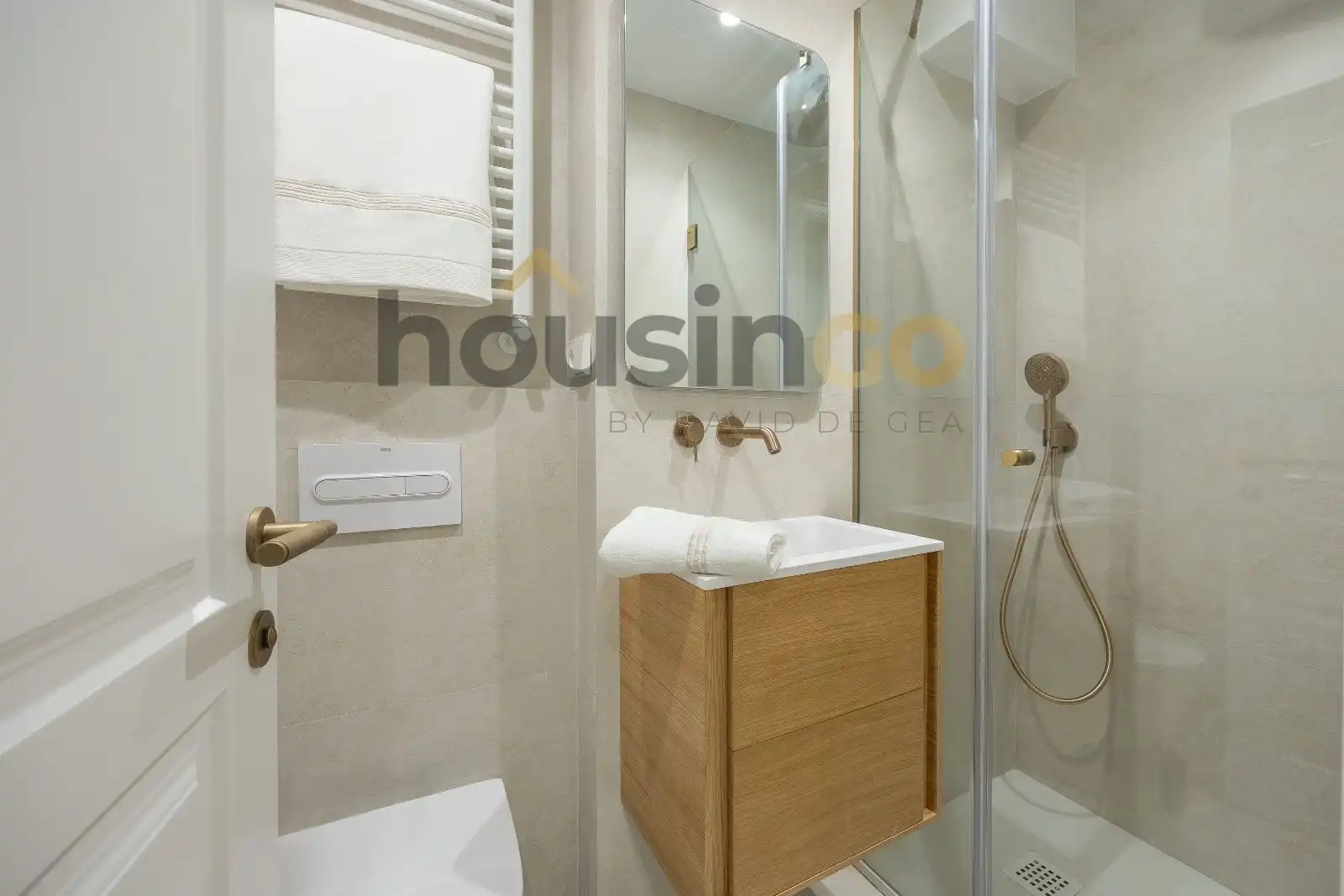 Baño de Piso en venta en Madrid con Aire acondicionado, Calefacción y Trastero