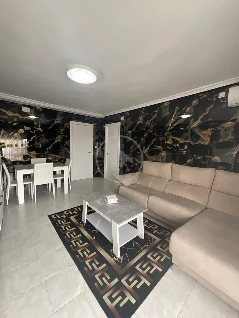 Sala de estar de Piso en venta en Linares con Aire acondicionado y Amueblado