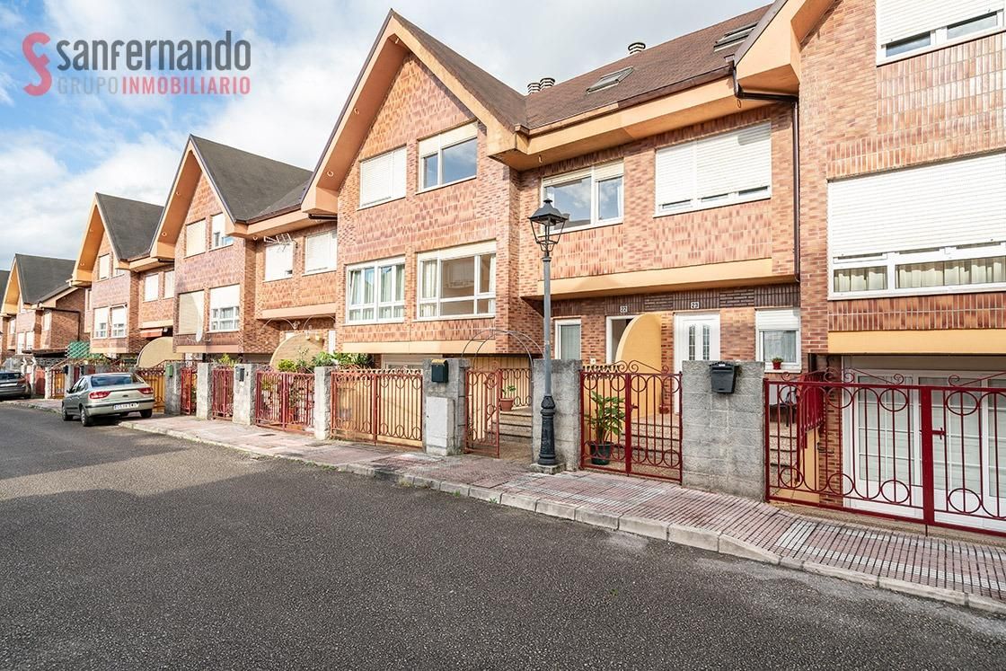 Exterior view of Single-family semi-detached for sale in Camargo  with Heating and Terrace