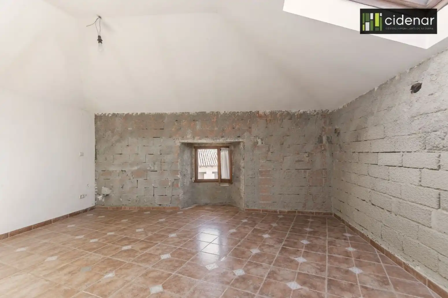 Casa adosada en venta en Valle de Yerri / Deierri con Calefacción, Jardín privado y Parquet