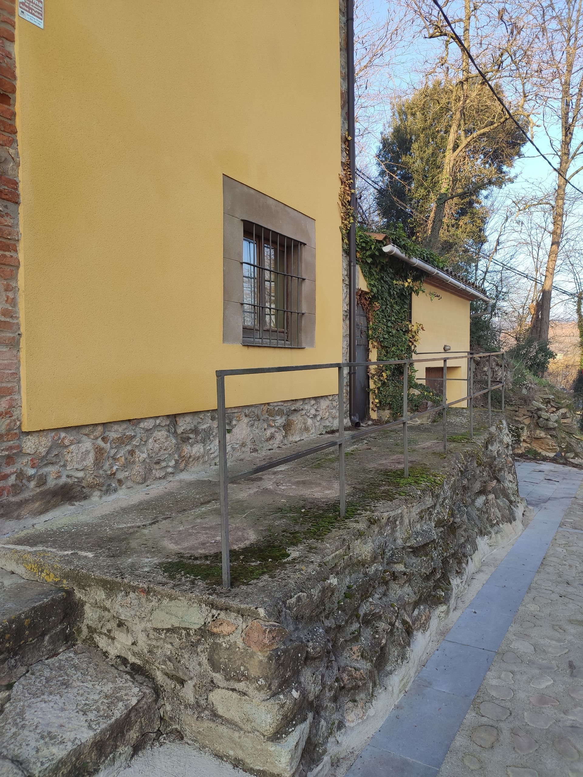 Exterior view of House or chalet for sale in Anglès  with Heating, Private garden and Terrace
