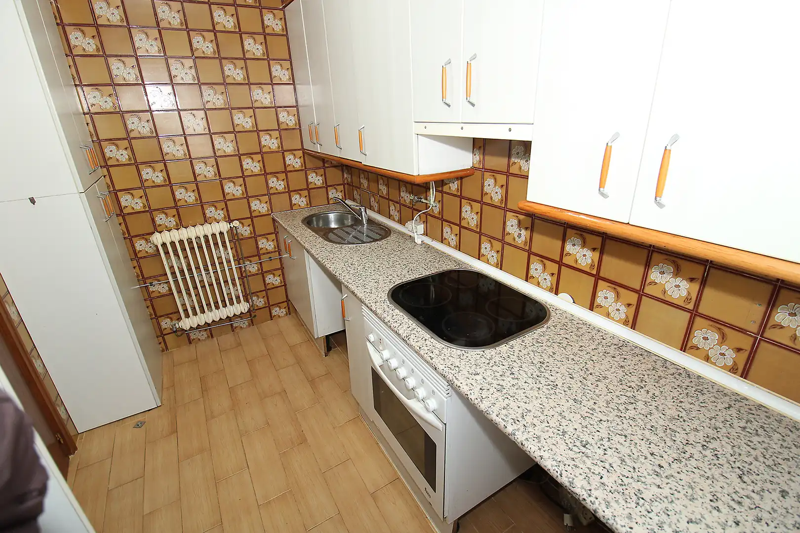 Detached house with garden for sale in Calle Bolivia, imagen 25