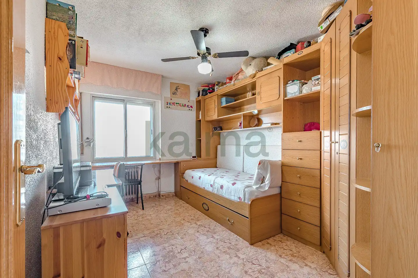 Flat for sale in Calle del Silicio, Parque Cataluña