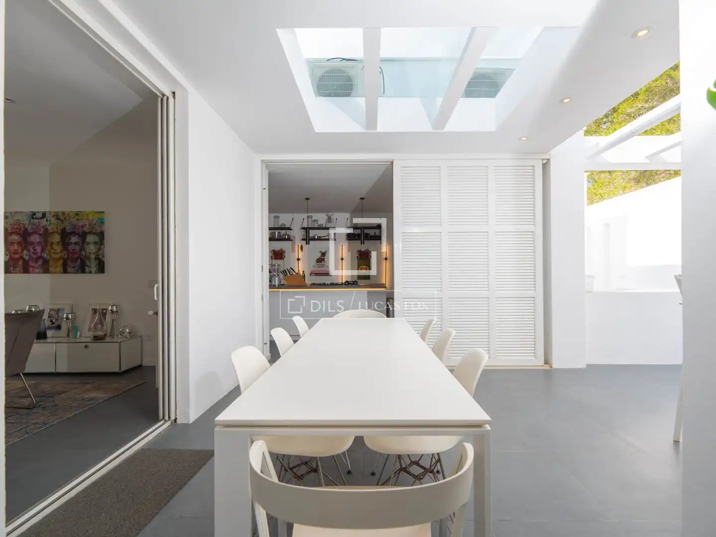 Dining room of Houses for sale in Santa Eulària des Riu  with Air Conditioner, Heating and Terrace