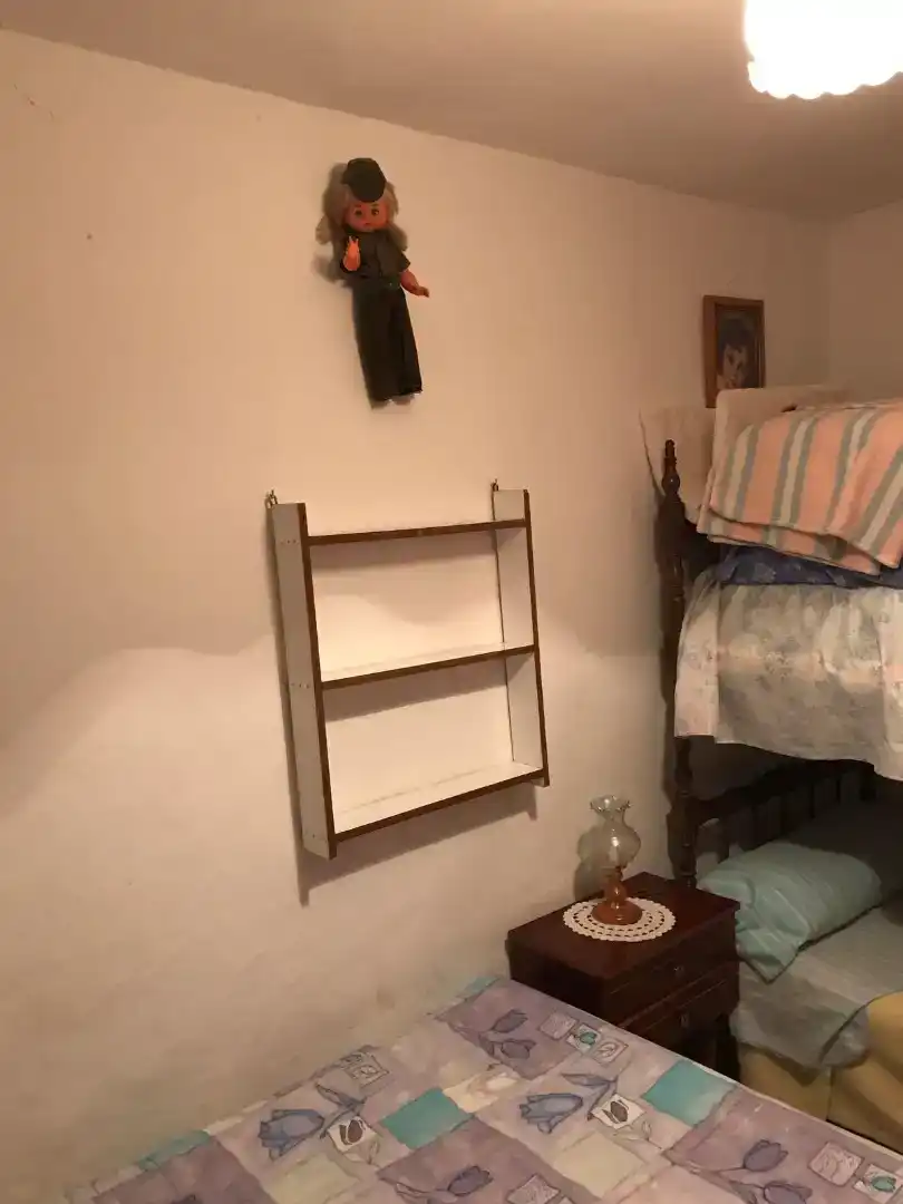 Habitación de Casa adosada en venta en Alhambra