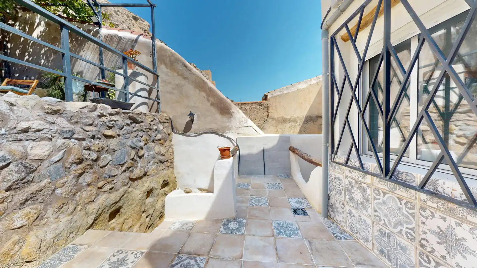 Vista exterior de Casa adosada en venta en Sax con Jardín privado, Terraza y Trastero