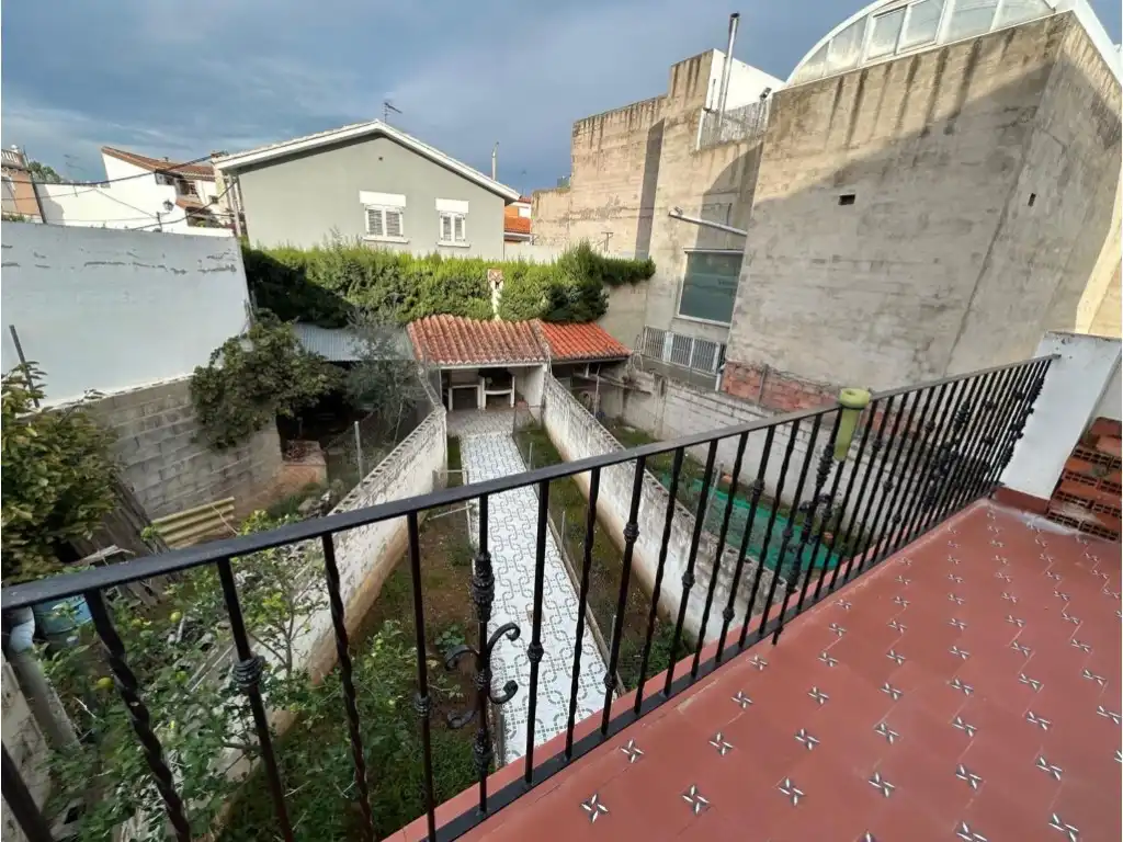 Vista exterior de Casa o chalet en venta en Altura con Jardín privado, Terraza y Balcón