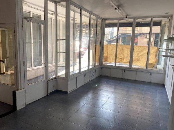 Local comercial en Alquiler en Teis