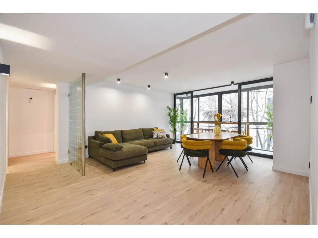 Sala de estar de Piso en venta en Barcelona con Calefacción, Parquet y Balcón