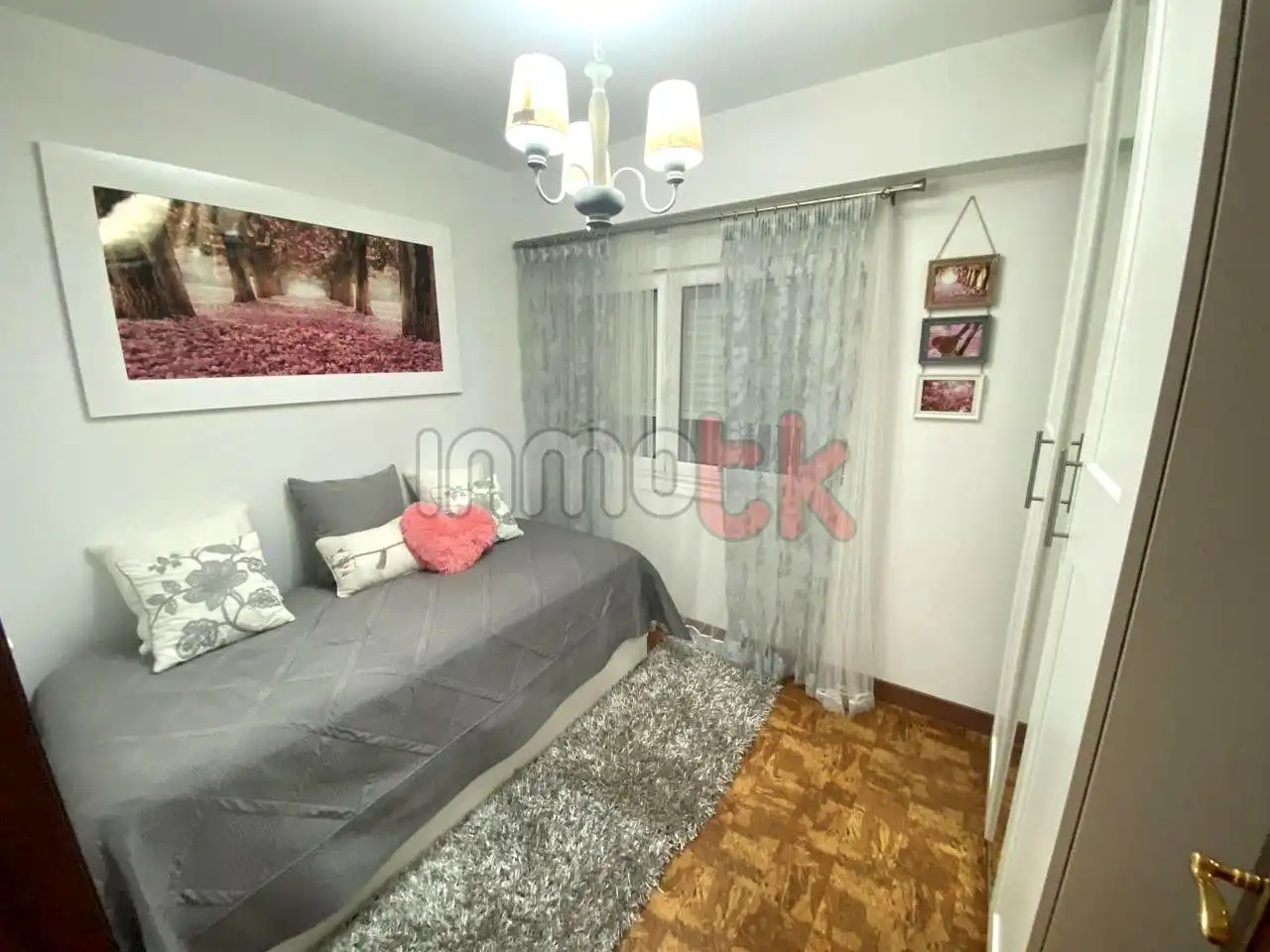 Schlafzimmer von Wohnung zum Verkauf in A Coruña Capital  mit Möbliert